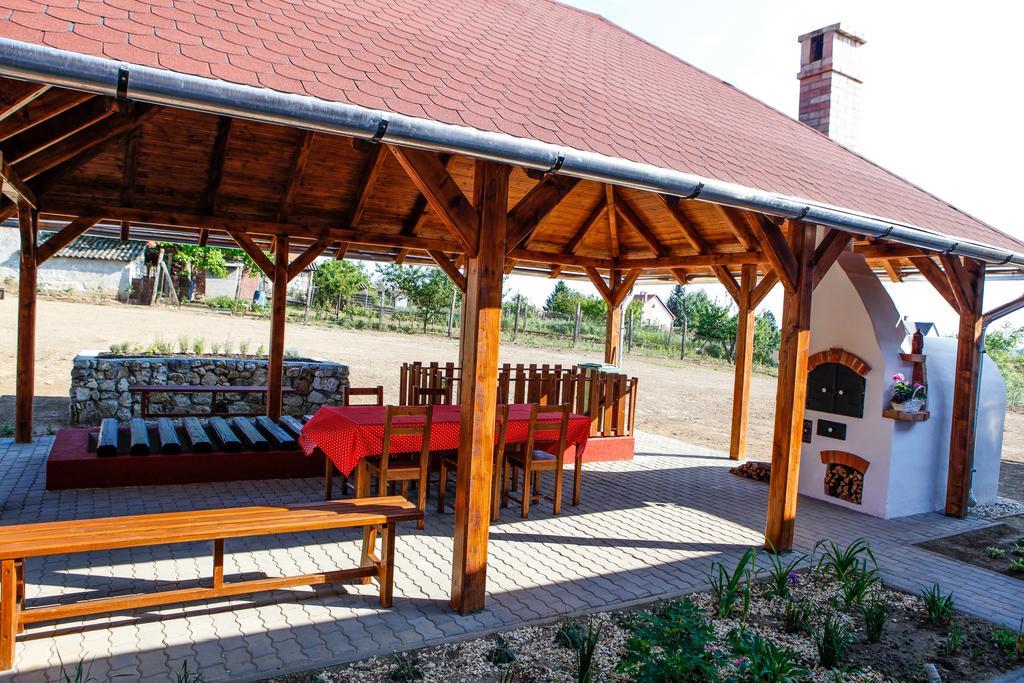 Katica Vendégház Tarcal Exterior foto